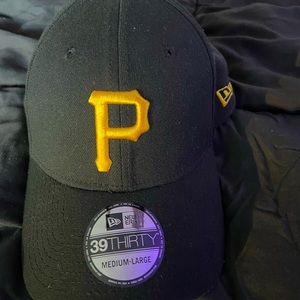 Pittsburgh Pirates Fitted Hat 39Thirty